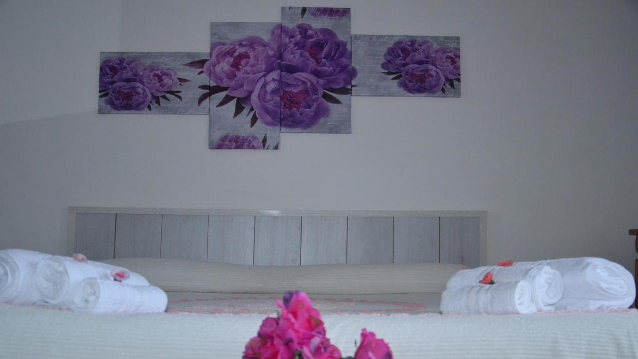 B&B Regina Elena Pignola Luaran gambar