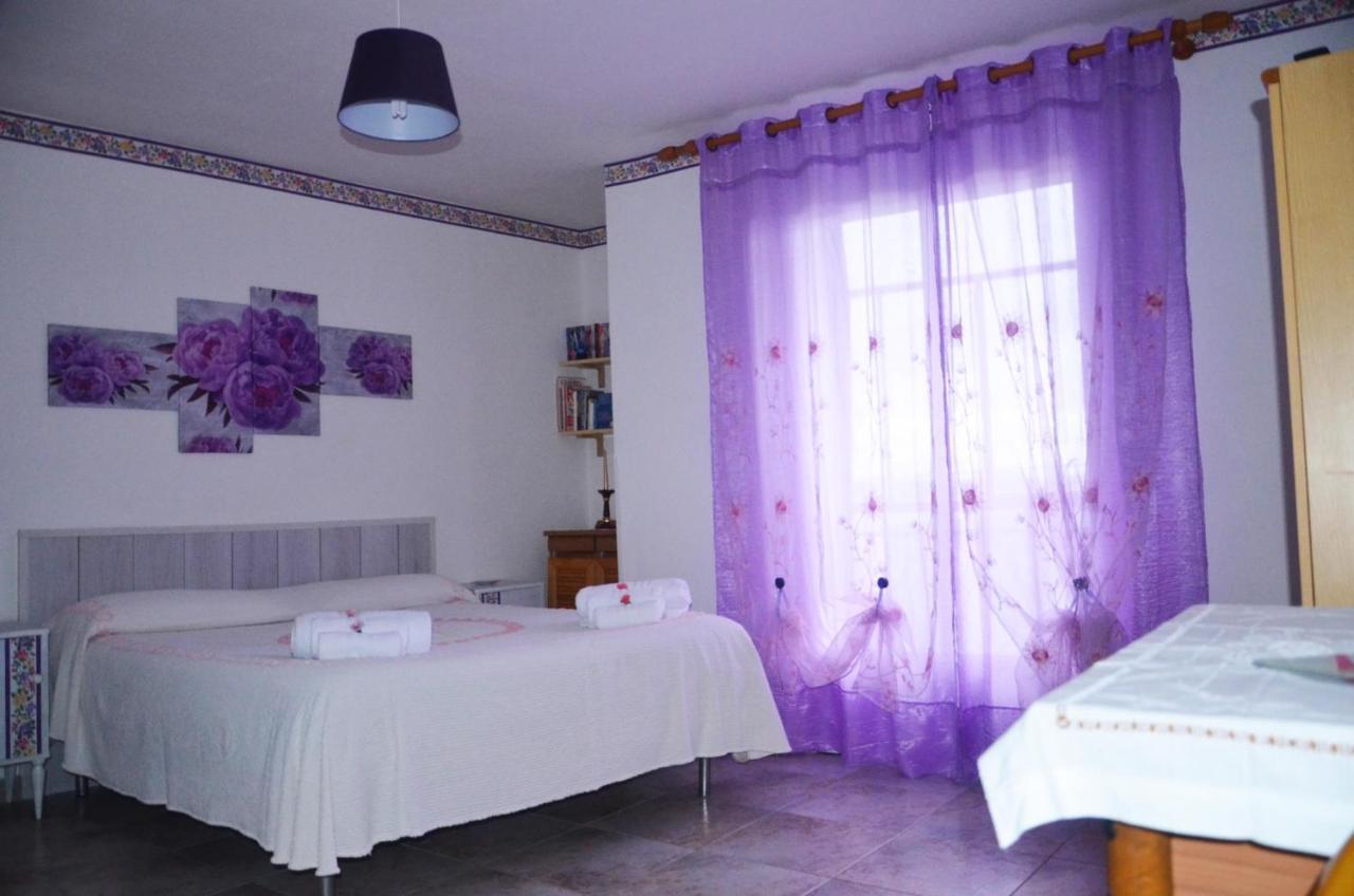 B&B Regina Elena Pignola Luaran gambar