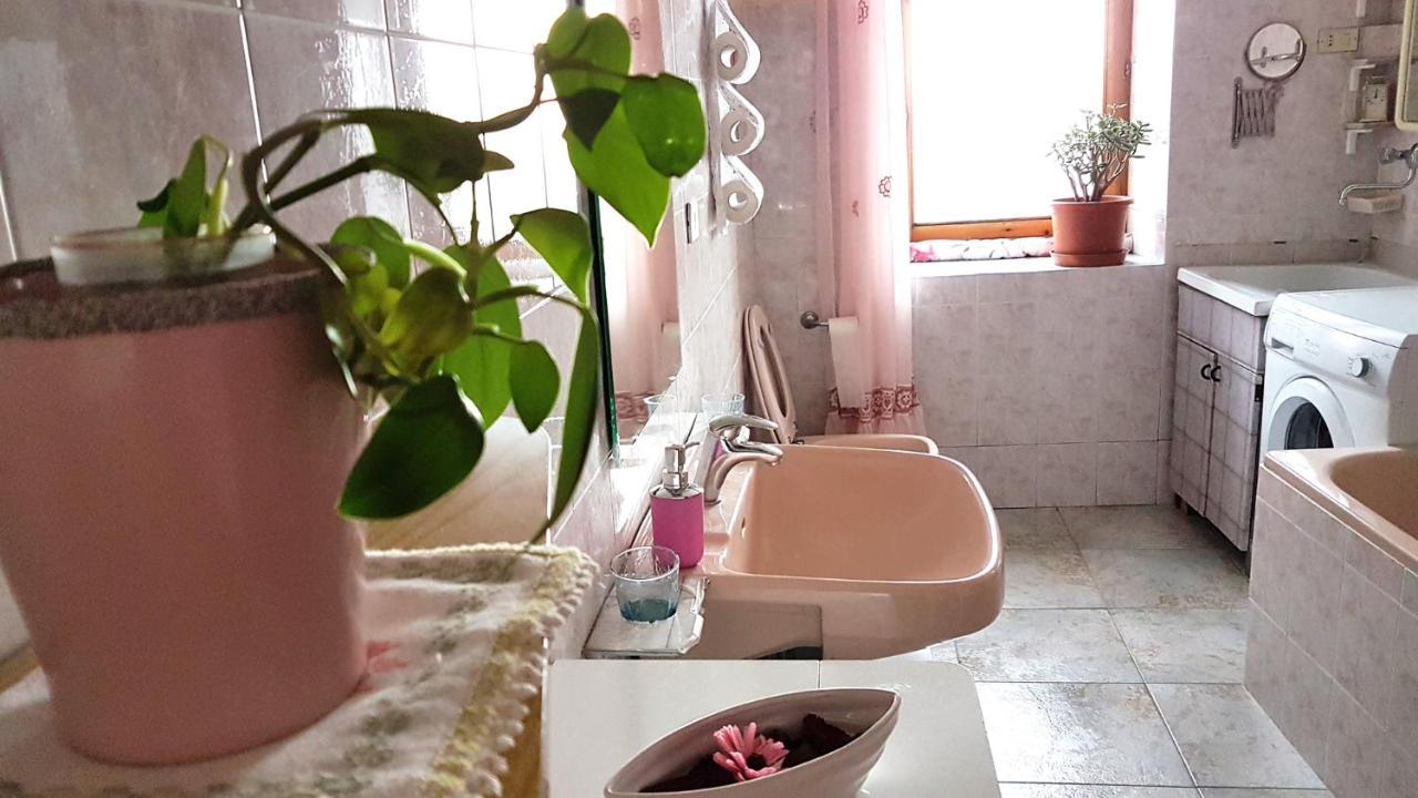 B&B Regina Elena Pignola Luaran gambar