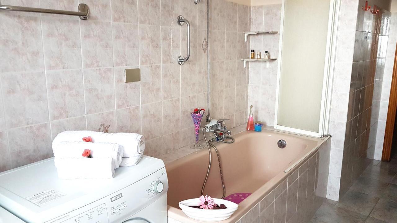 B&B Regina Elena Pignola Luaran gambar